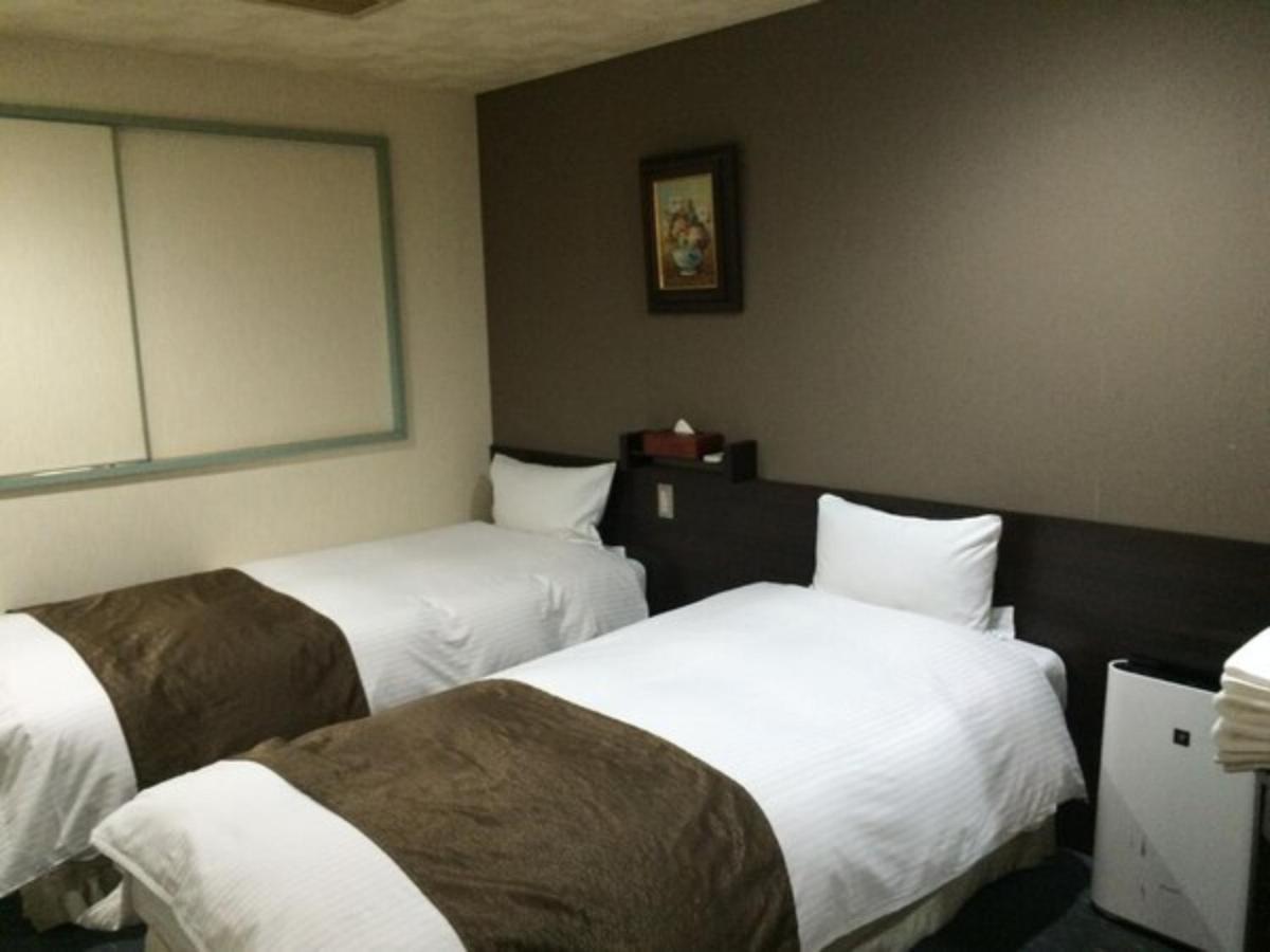 Takamatsu Pearl Hotel - Vacation Stay 11431V מראה חיצוני תמונה